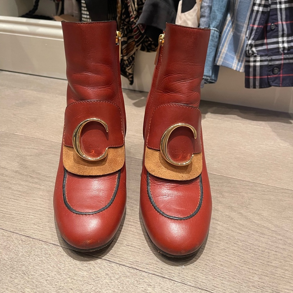 Chloe C-Logo Boots red/orange/gold size 37 & half